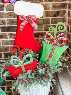 Winter^The Round Top Collection All Glitter Pink Poinsettia Stake
