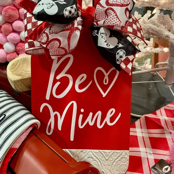 Table Decor^Burton & Burton Be Mine/Love Always Hanging Decor