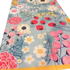 Kitchen & Dining^180 Degrees Berries And Floral Table Cloth