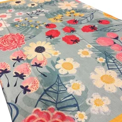 Table Decor^180 Degrees Berries And Floral Table Cloth