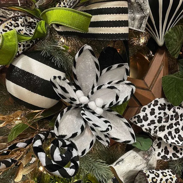 Picks^Liberty Floral Black And White Velvet Poinsettia Pick