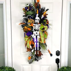 Door Decor^Craig Bachman Black Belgium Spruce Teardrop, 36"