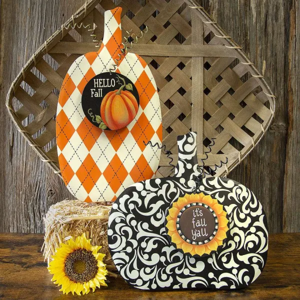 Focal Points^The Round Top Collection Black Fall Charm Pumpkin