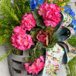 Creations^* Bountiful Spring Basket