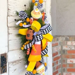 Picks^Liberty Floral Candy Corn Cupcake Pick