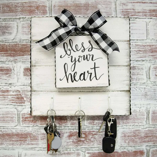 Table Decor^The Round Top Collection Charm Board With Hooks Display Base