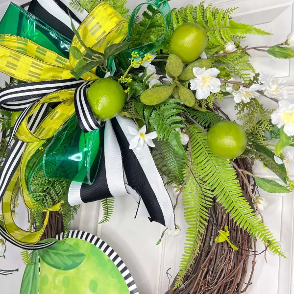 Door Decor^* Citrus Garden Wreath