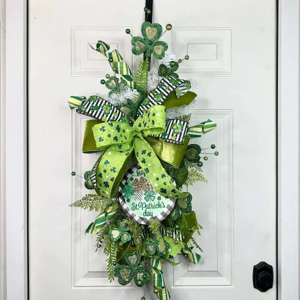 Floral^Liberty Floral Clover Spray