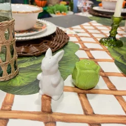 Kitchen & Dining^Two's Company Easter Bunny And Cabbage Leaf Salt And Pepper Shaker Set
