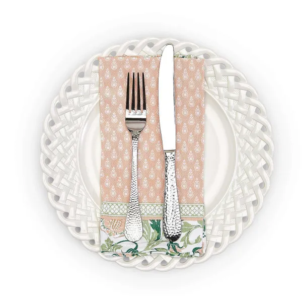 Kitchen & Dining^Two's Company Fleurette Napkins, Set Of 4