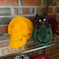 Home Accents^180 Degrees Flocked Skull