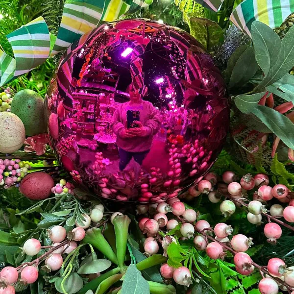 Ball Ornaments^Farrisilk Fuchsia Shiny Ball Ornament, 8"