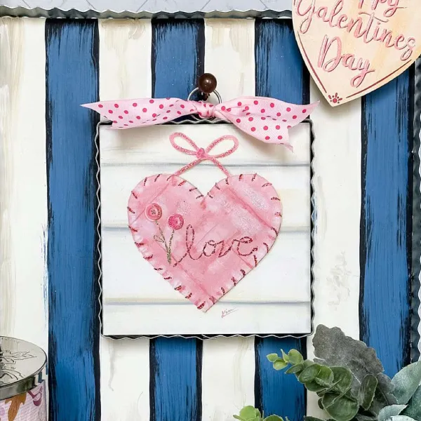 Wall Decor^The Round Top Collection Galantine Day Heart Magnet