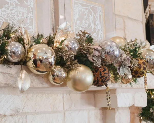 Mardi Gras^Farrisilk Gold Shiny Ball Ornament, 4"