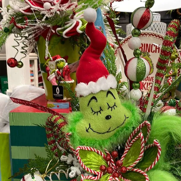 Floral^Liberty Floral Green Monster Head Pick, 19"