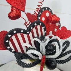 Creations^* Hearts In Bloom Valentine Arrangement