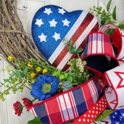 Creations^* Hearts Of Patriotism Wreath