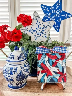 Table Decor^The Round Top Collection Independence Ribbon Mini Gallery Art