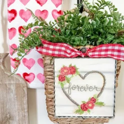 Table Decor^The Round Top Collection Kross Forever Rope Heart Mini Gallery Art
