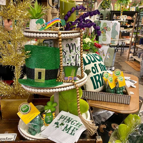 Table Decor^Liberty Floral Leprechaun Top Hat