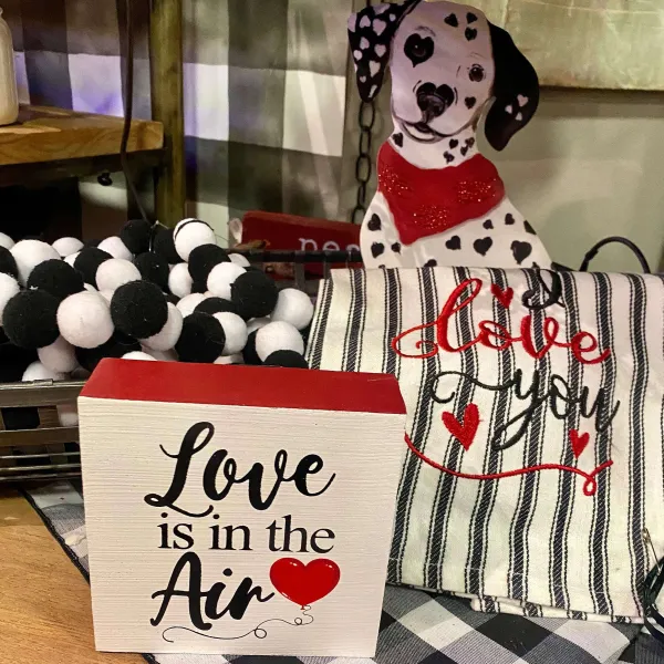 Home Accents^C&F Enterprises Love Is In The Air Shelf Sitter