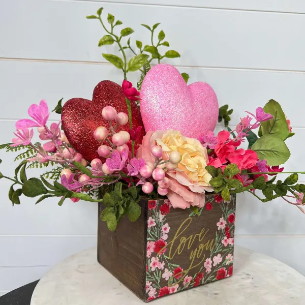 Creations^* Love You Valentine Arrangement