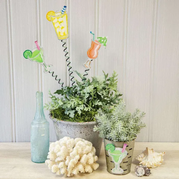 Table Decor^The Round Top Collection Margarita Magnet