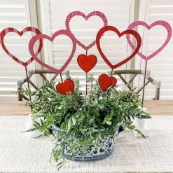Pot Stakes^The Round Top Collection Open Heart Stake