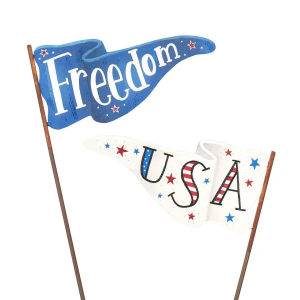 Wall Decor^The Round Top Collection Patriotic Pennant Flag