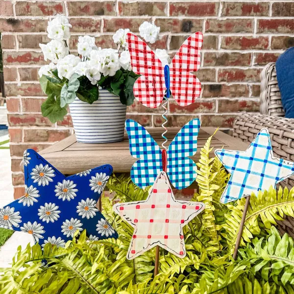 Spring Focal Points^The Round Top Collection Plaid Double Butterfly