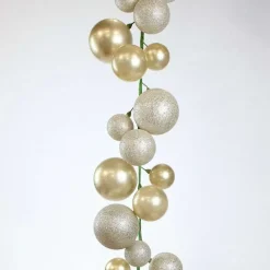 Winter^Farrisilk Platinum Glitter And Candy Apple Ball Garland, 10'