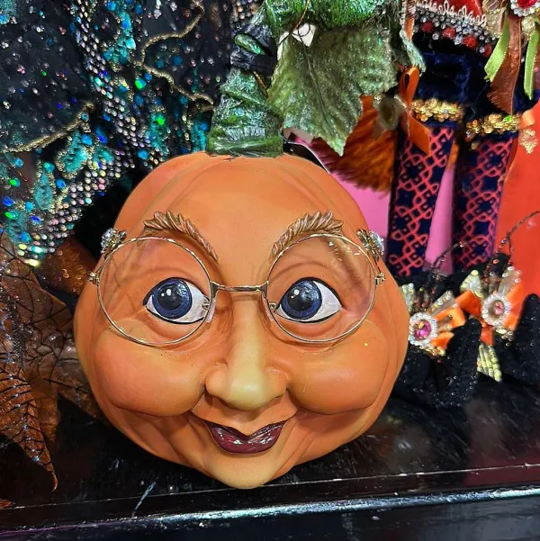 Focal Points^Mark Roberts Pumpkin Head Decor, Large