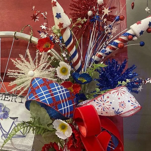 Sprays^Liberty Floral Red, White, Blue Glitter Pom Spray
