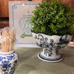 Spring^Two's Company Scalloped Edge Footed Bowl