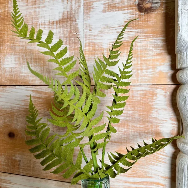 Sprays^Liberty Floral Short Fern Spray