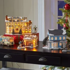 Table Decor^Department 56 The Griswold Holiday House, Dept. 56 Village