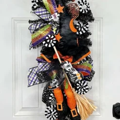 Hanging Decor^Craig Bachman Witch Hat, Legs, And Broom Decor Kit