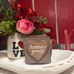 Figurines^Burton & Burton Wood Heart Cube